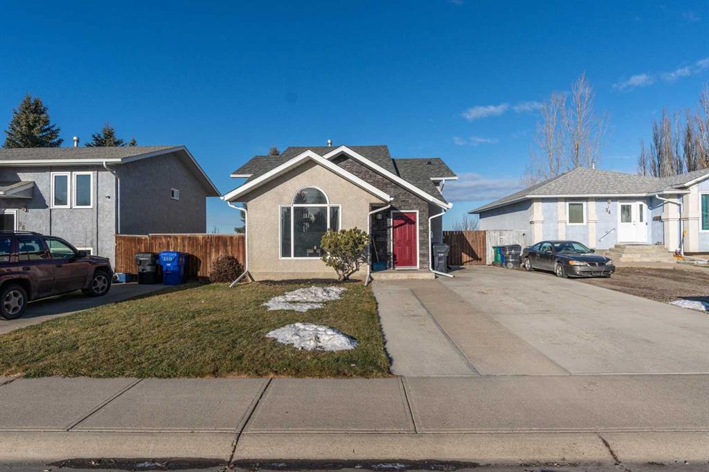 Picture of 30 Stafford Road N, Lethbridge Real Estate Listing