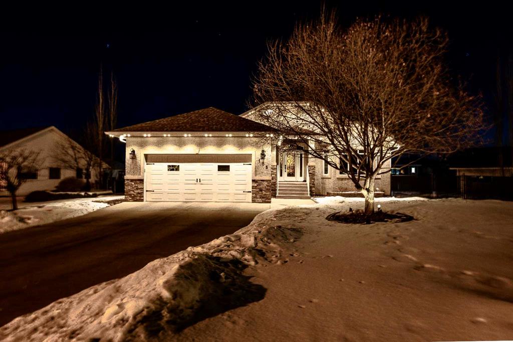 Picture of 105 Park Meadows Place , Olds Real Estate Listing