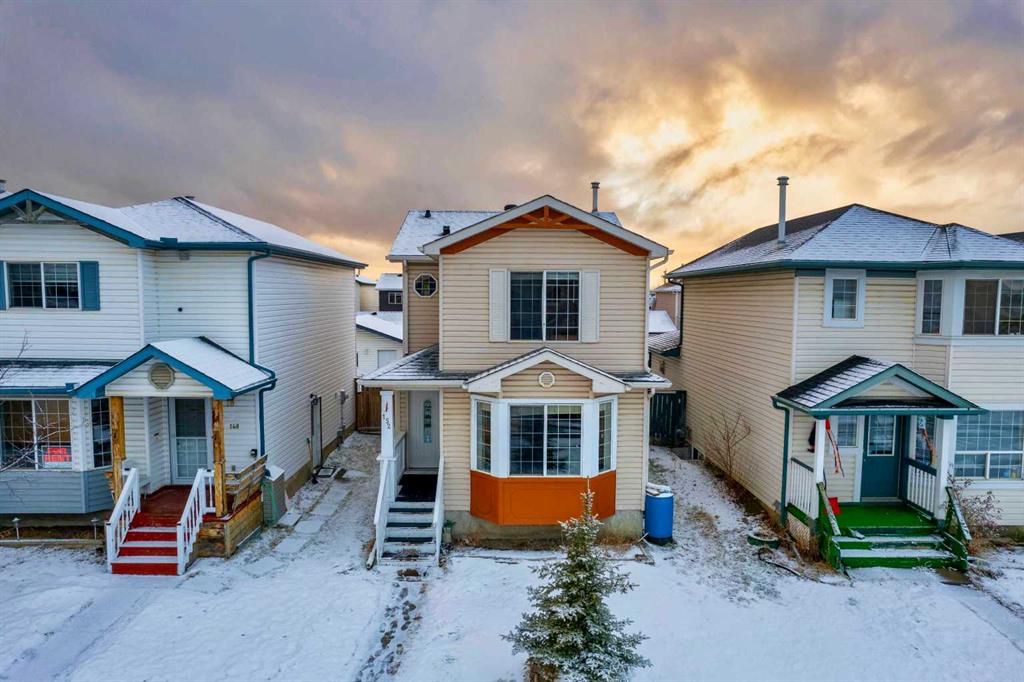 Picture of 152 Martin Crossing Crescent NE, Calgary Real Estate Listing