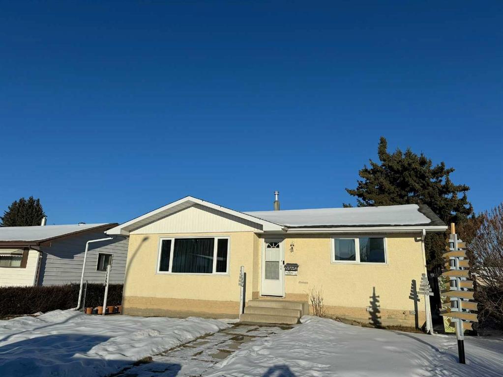 Picture of 11 Oxbow Street SW, Red Deer Real Estate Listing