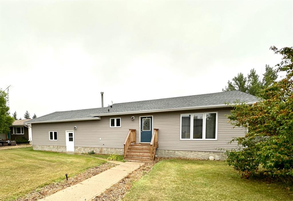 Picture of 4821 48 Street , Hardisty Real Estate Listing