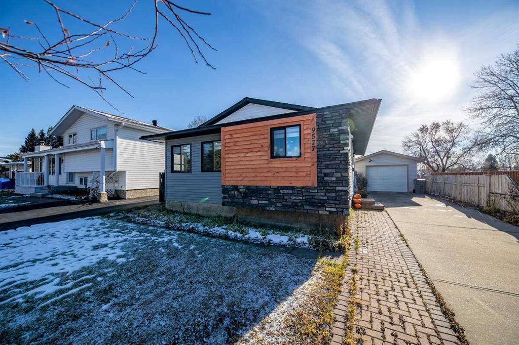 Picture of 9577 74 Avenue , Grande Prairie Real Estate Listing