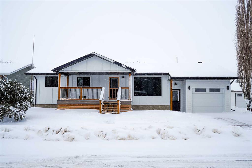 Picture of 4607 49 Avenue , Killam Real Estate Listing