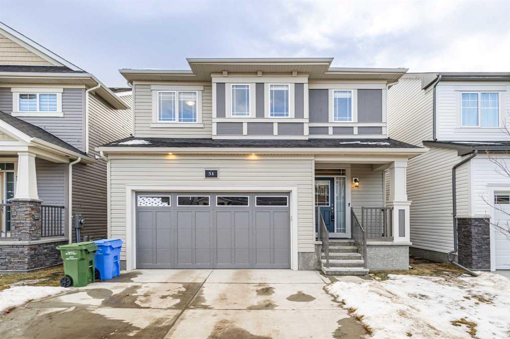 Picture of 51 Carringham Way NW, Calgary Real Estate Listing