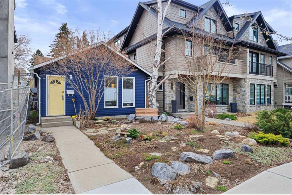 Picture of 1637 Bowness Road NW, Calgary Real Estate Listing