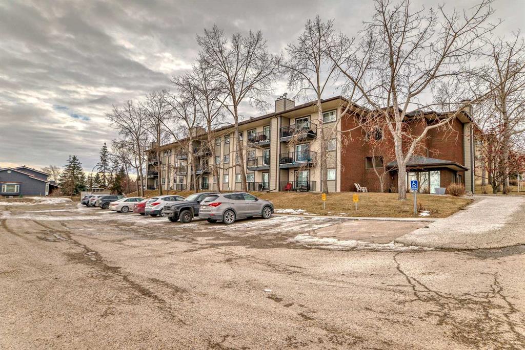 Picture of 4105, 385 patterson Hill SW, Calgary Real Estate Listing