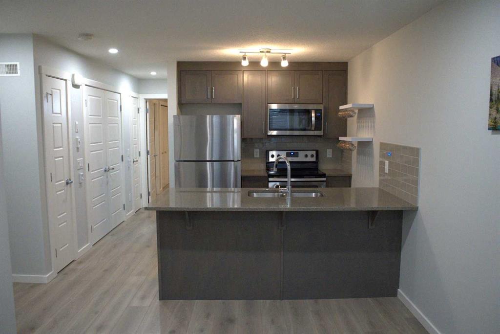 Picture of 19456 37 Street SE, Calgary Real Estate Listing