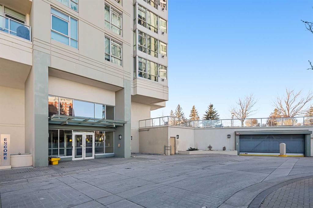 Picture of 2401, 77 Spruce Place SW, Calgary Real Estate Listing