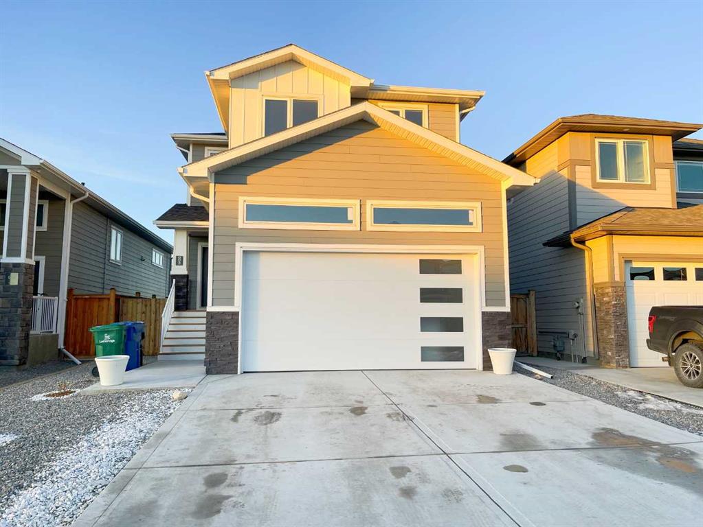 Picture of 693 Sixmile Crescent S, Lethbridge Real Estate Listing