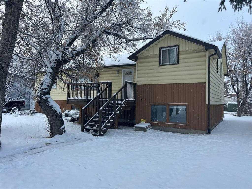 Picture of 412 2 Avenue NE, Airdrie Real Estate Listing