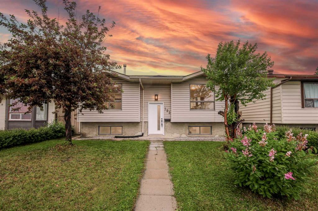 Picture of 123 Falwood Way NE, Calgary Real Estate Listing