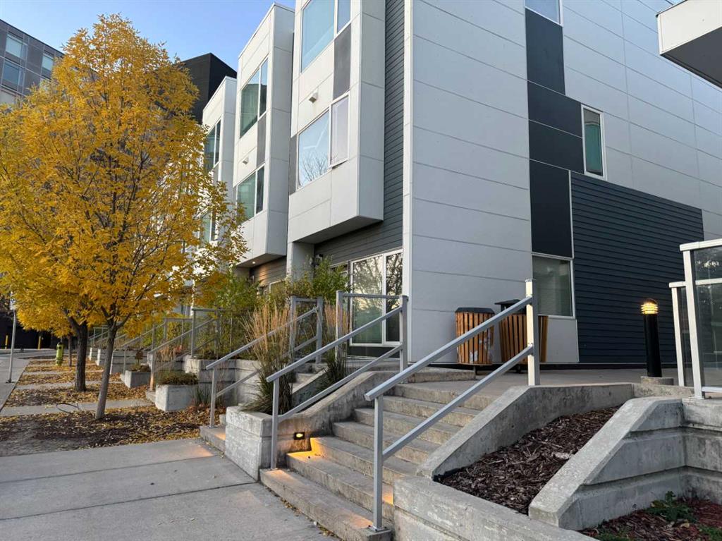 Picture of 104, 20 Brentwood Common NW, Calgary Real Estate Listing