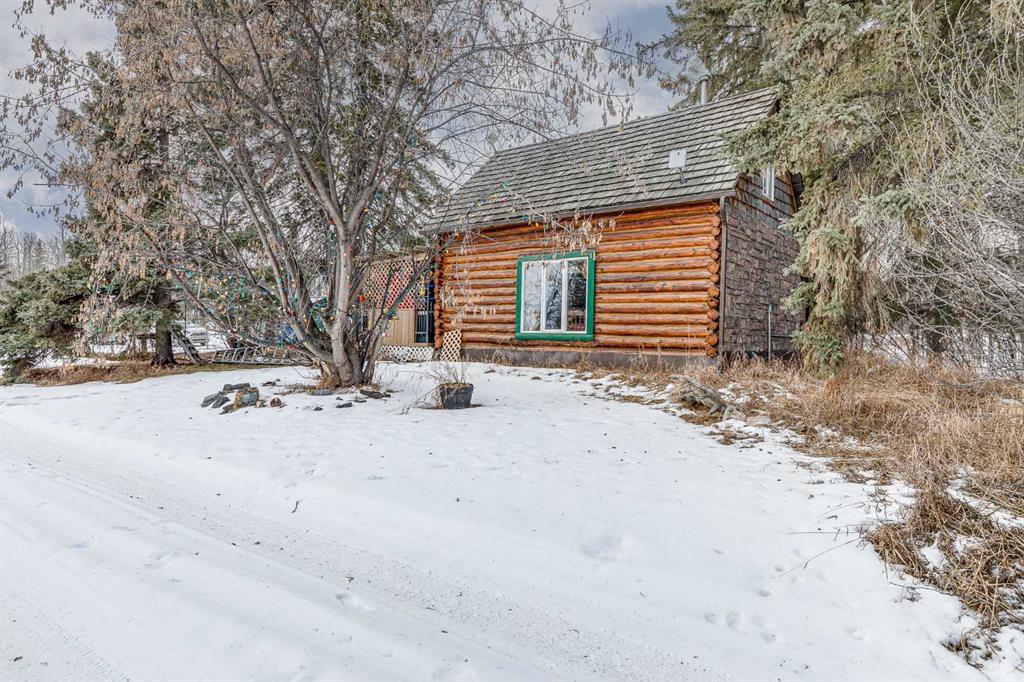 Picture of 4411 Township Road 322A  , Rural Mountain View County Real Estate Listing