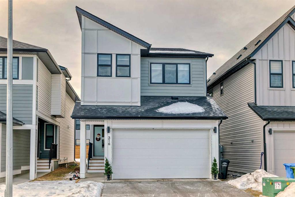 Picture of 316 Copperhead Way SE, Calgary Real Estate Listing