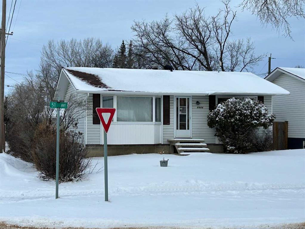 Picture of 4444 51 Avenue , High Prairie Real Estate Listing