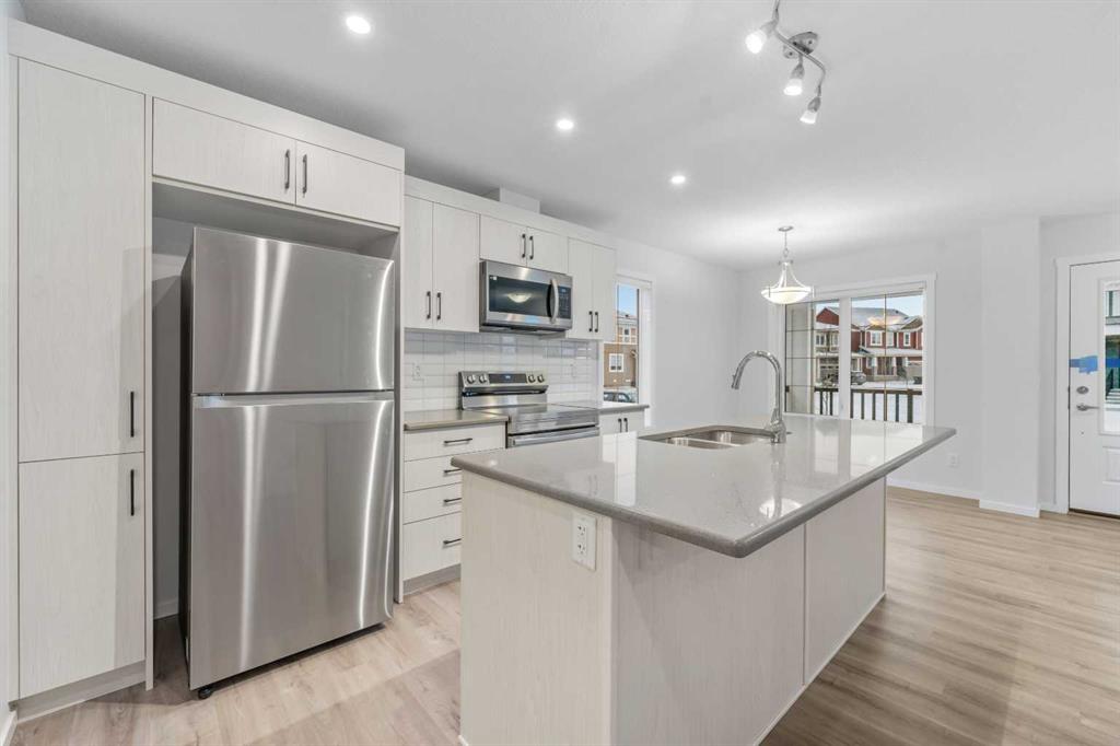 Picture of 8839 Cityscape Drive NE, Calgary Real Estate Listing