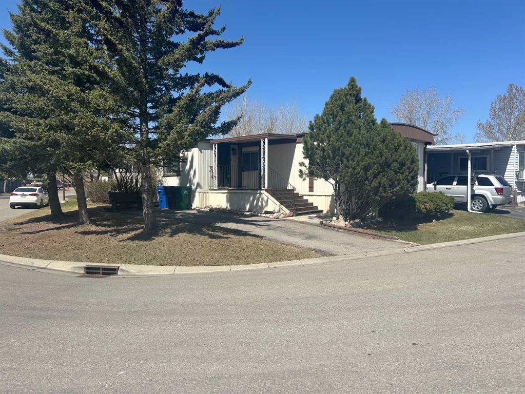 Picture of 166, 99 Arbour Lake Road NW, Calgary Real Estate Listing
