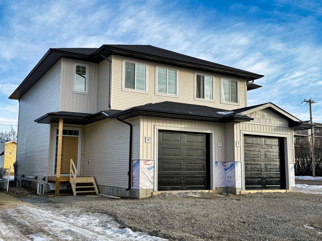 Picture of 5204 50 Street , Olds Real Estate Listing