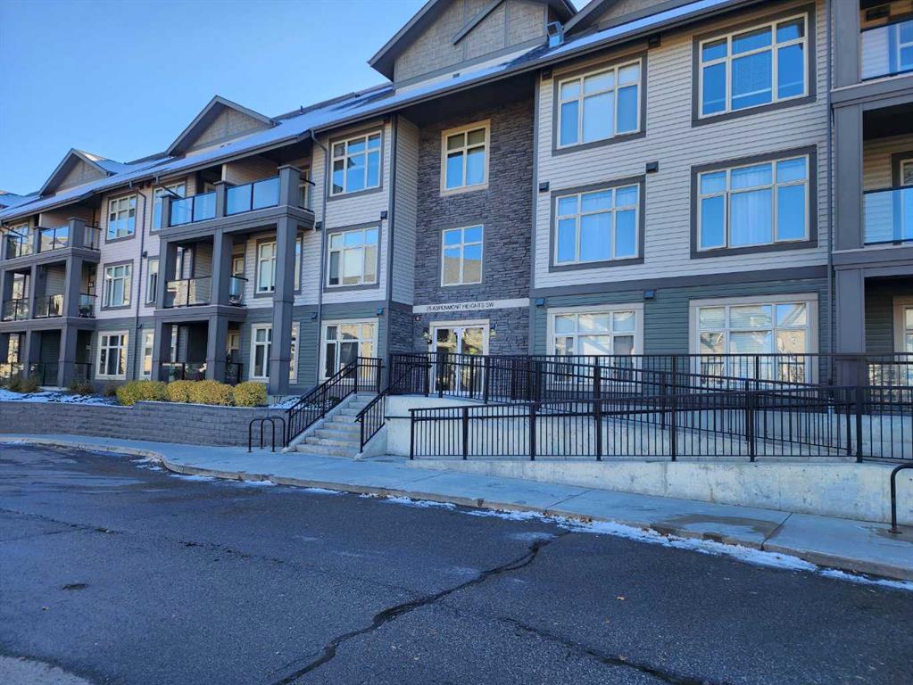 Picture of 318, 25 Aspenmont Heights SW, Calgary Real Estate Listing