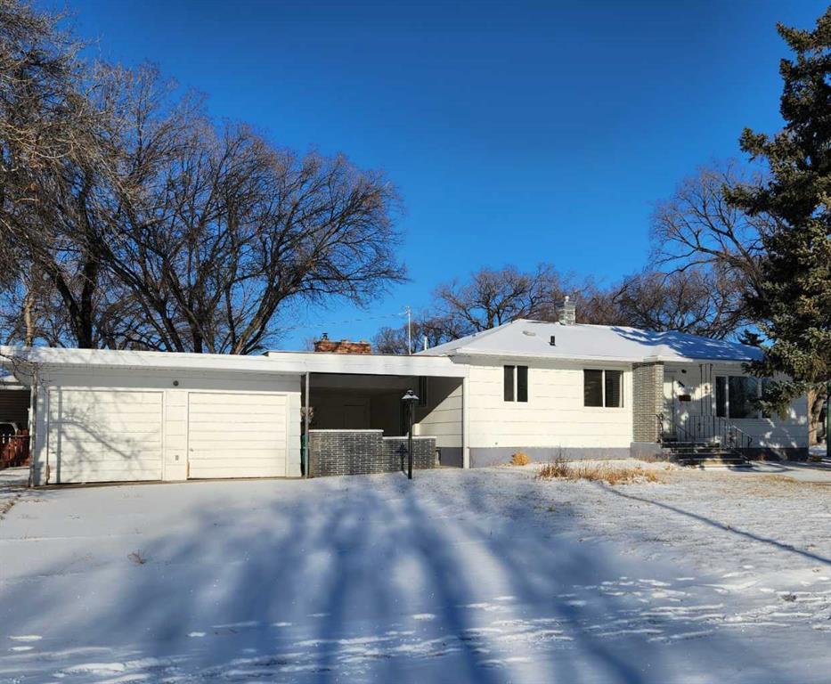 Picture of 2315 4 Avenue S, Lethbridge Real Estate Listing