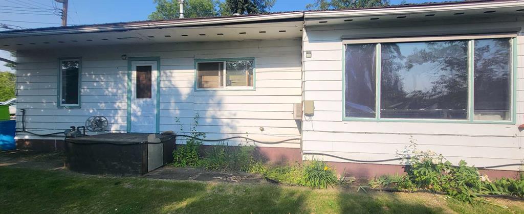 Picture of 10122 108 Avenue , Peace River Real Estate Listing