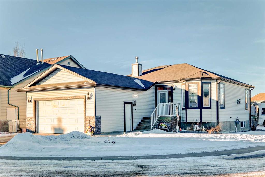 Picture of 5118 42 Street , Olds Real Estate Listing