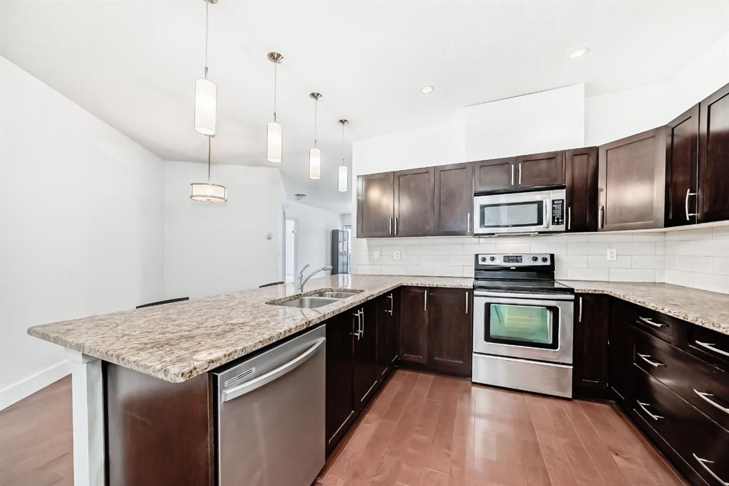 Picture of 410, 1899 45 Street NW, Calgary Real Estate Listing