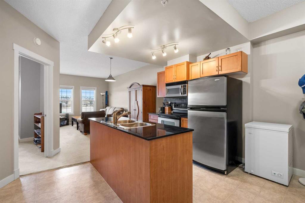 Picture of 4413, 11811 Lake Fraser Drive SE, Calgary Real Estate Listing