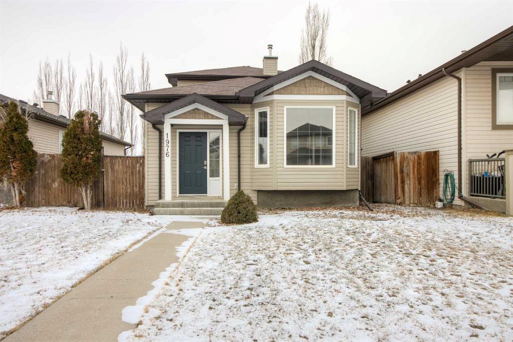 Picture of 1976 Parkside Close , Coaldale Real Estate Listing