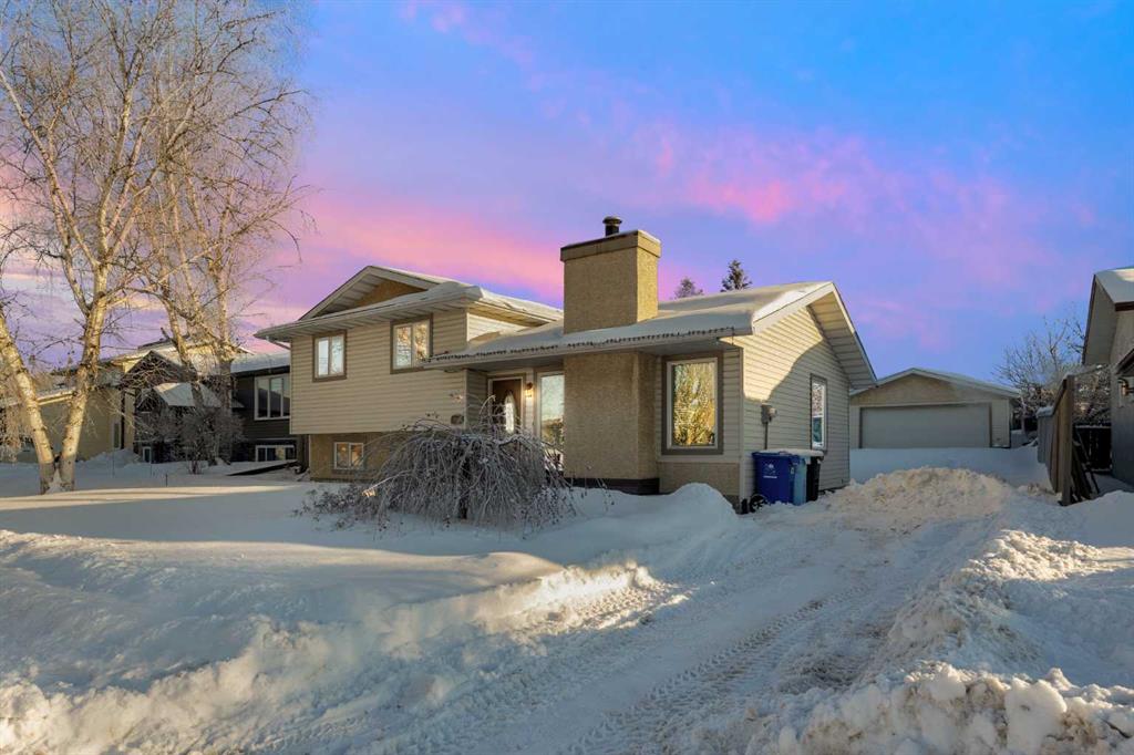 Picture of 204 Cardinal Drive , Fort McMurray Real Estate Listing