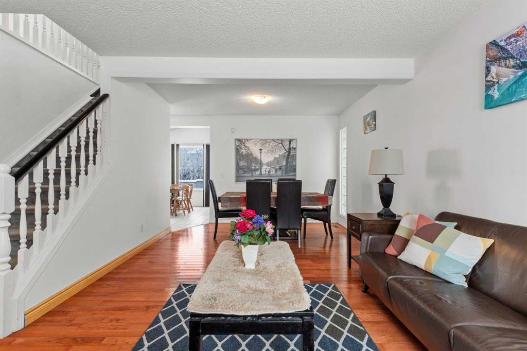 Picture of 110 Riverglen Drive SE, Calgary Real Estate Listing