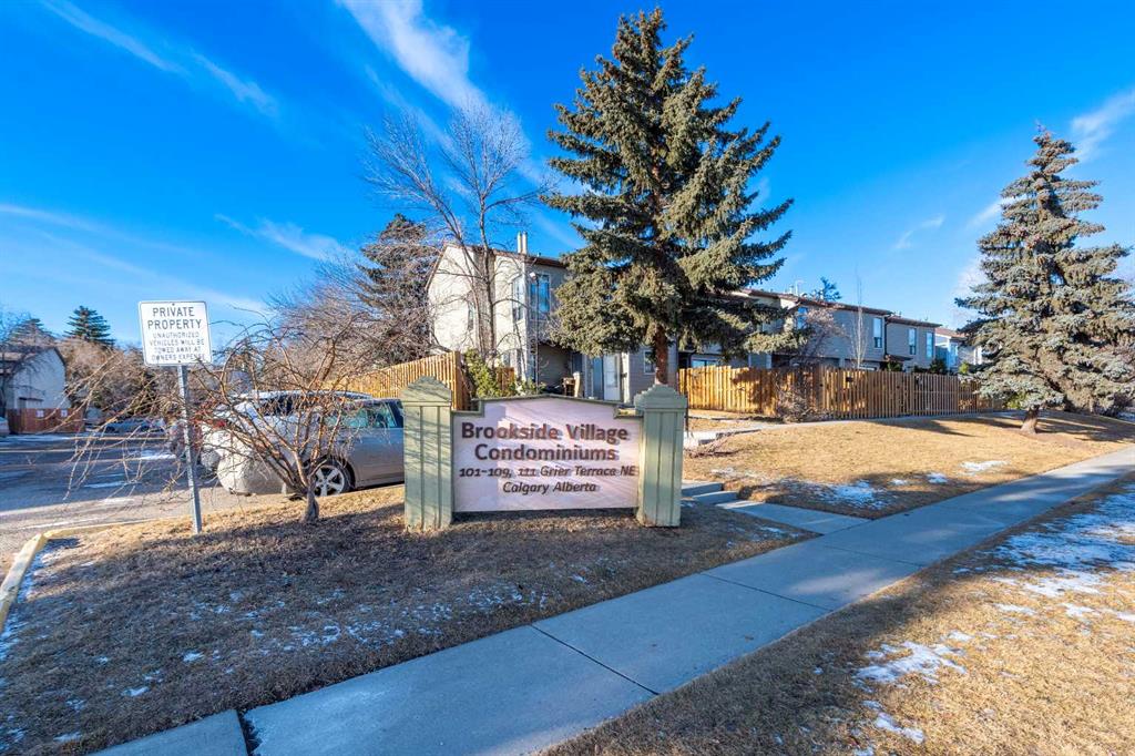 Picture of 1, 104 Grier Terrace NE, Calgary Real Estate Listing