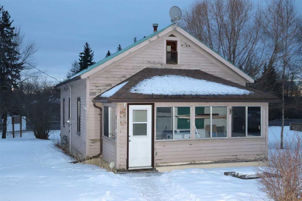 Picture of 4702 4 Avenue  , Edson Real Estate Listing