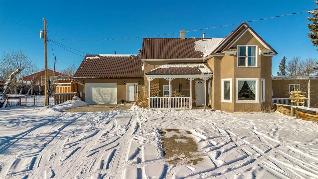 Picture of 30058 Hwy 501  , Rural Cardston County Real Estate Listing