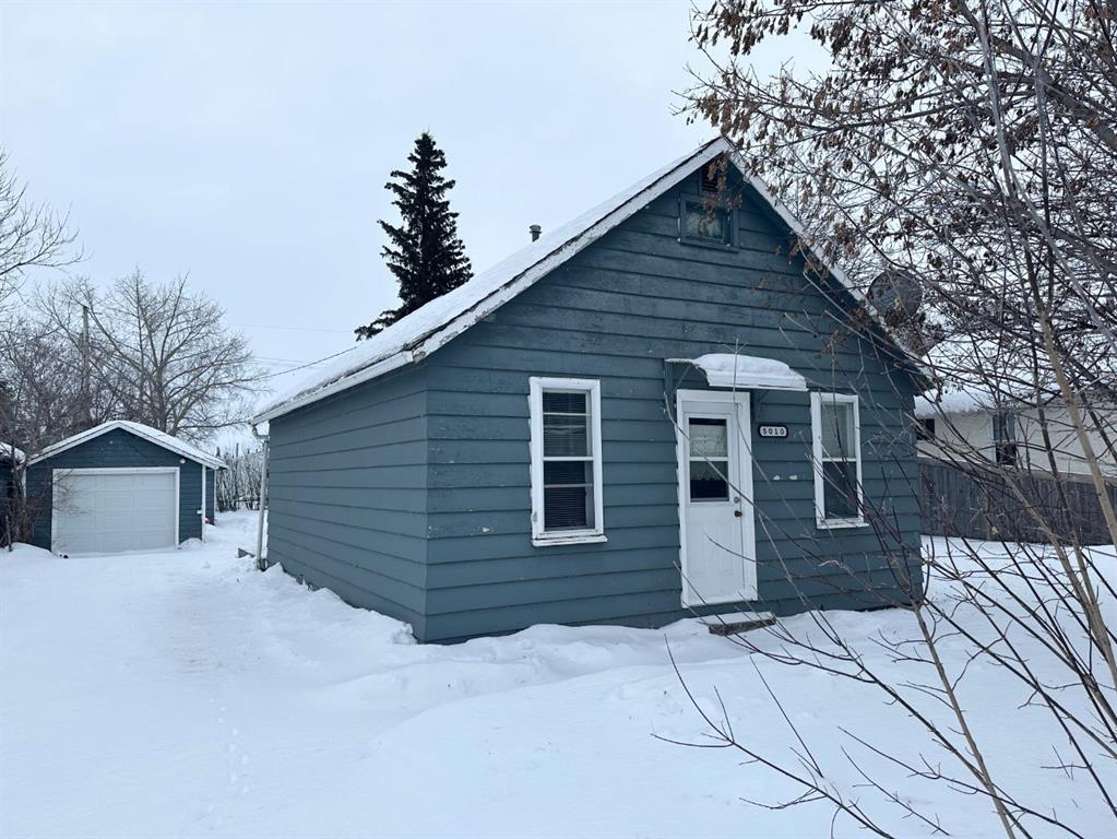 Picture of 5010 48 Street , Dewberry Real Estate Listing