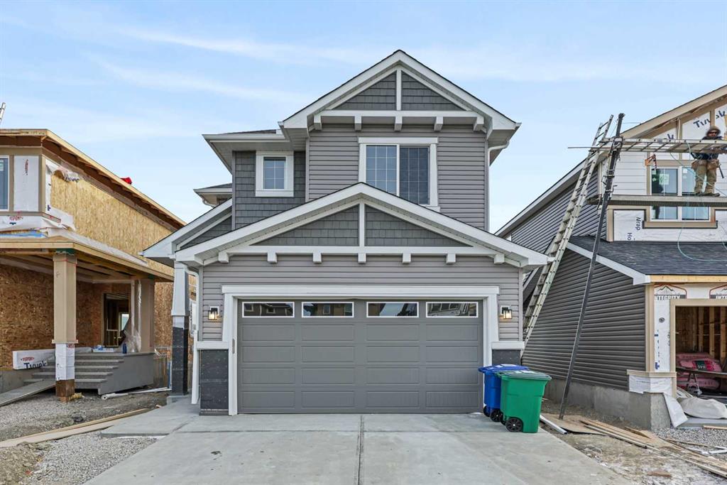 Picture of 926 Bayview Heights SW, Airdrie Real Estate Listing