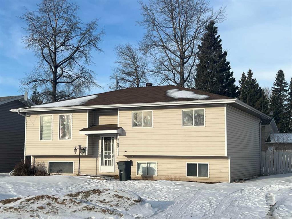 Picture of 1108 11 Street SE, Slave Lake Real Estate Listing