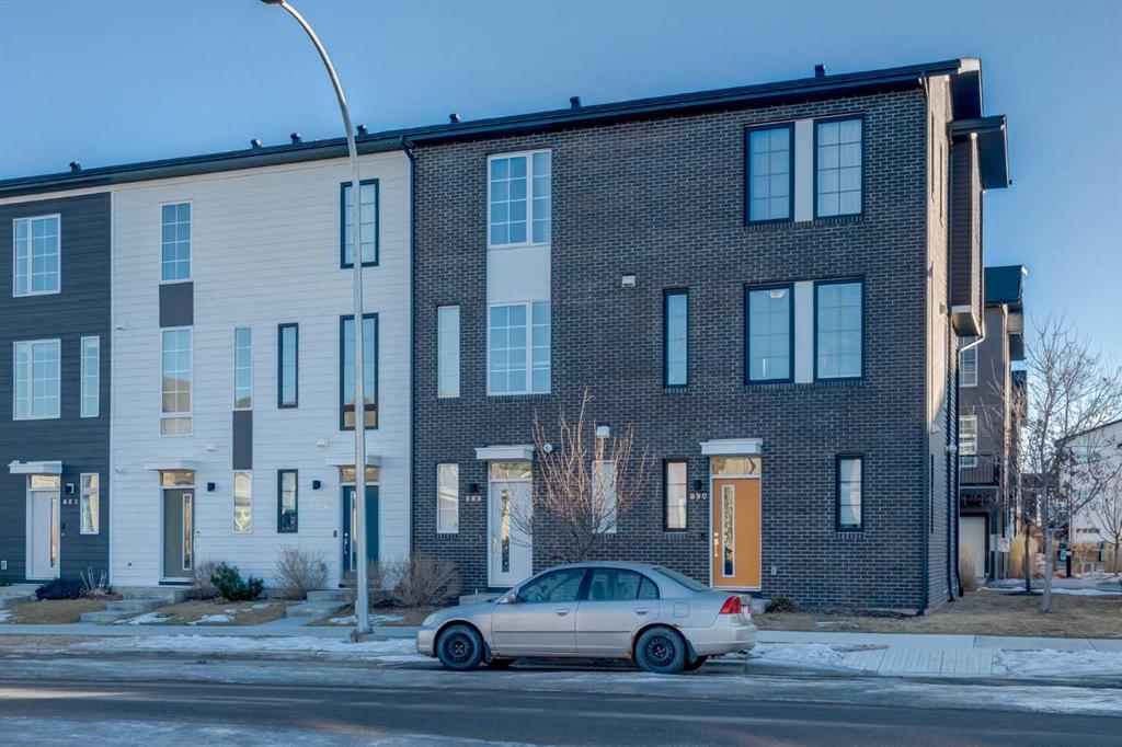 Picture of 888 Walgrove Boulevard SE, Calgary Real Estate Listing