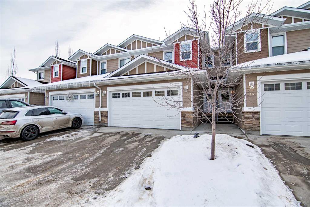 Picture of 9, 5905 71 Avenue , Rocky Mountain House Real Estate Listing