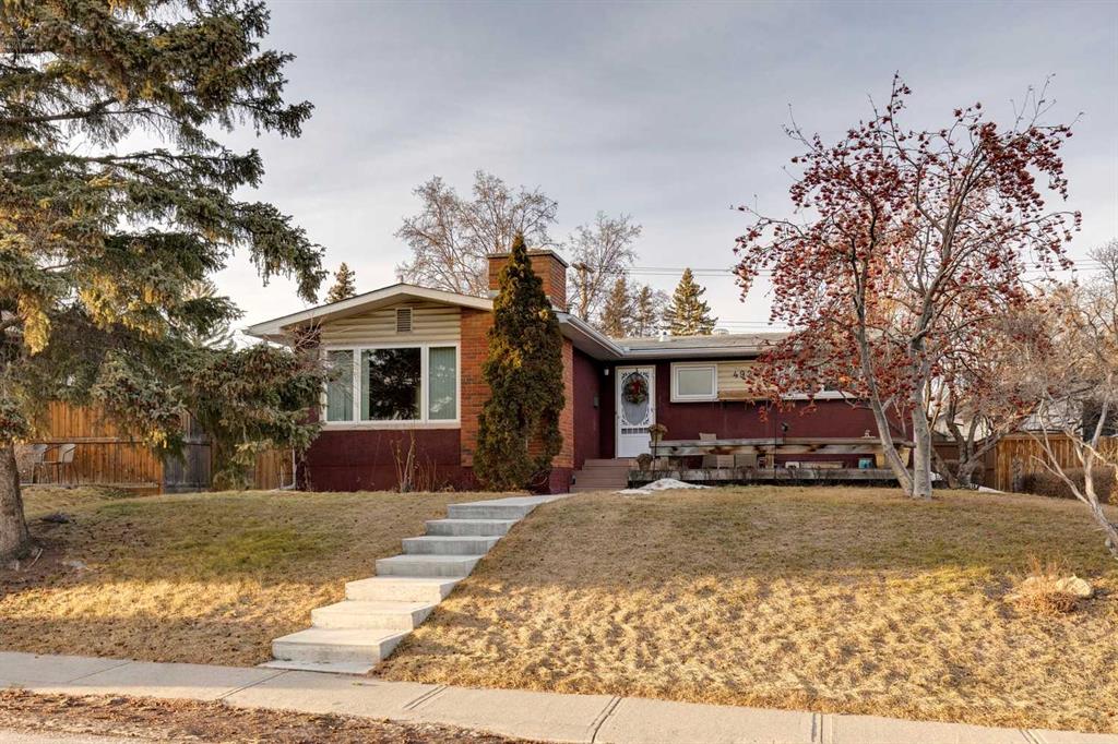 Picture of 4927 Norquay Drive NW, Calgary Real Estate Listing