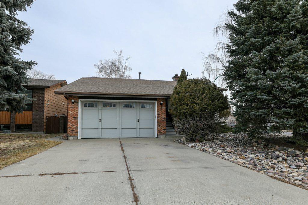 Picture of 3 Micmac Place W, Lethbridge Real Estate Listing