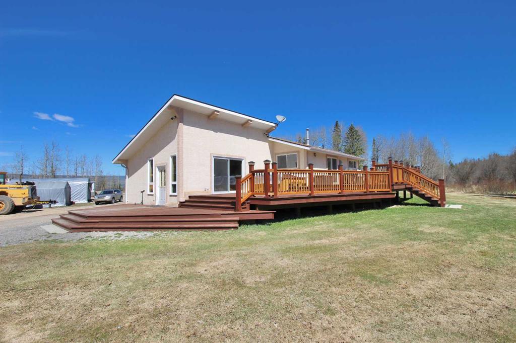 Picture of 779 Makenny Street , Hinton Real Estate Listing