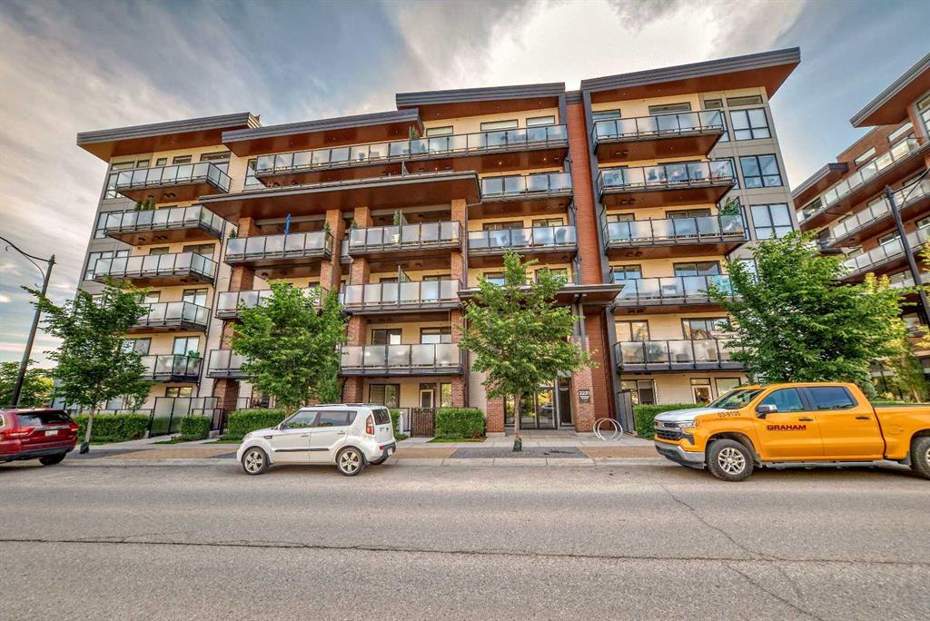 Picture of 507, 2231 Mahogany Boulevard SE, Calgary Real Estate Listing