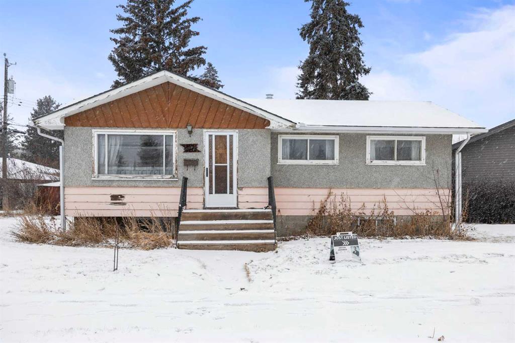 Picture of 11 Beaupre Crescent NW, Calgary Real Estate Listing