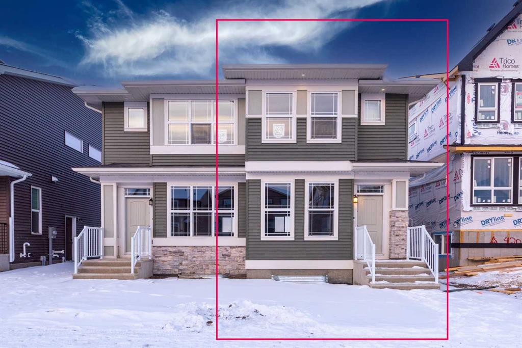 Picture of 424 tekarra Drive NW, Calgary Real Estate Listing