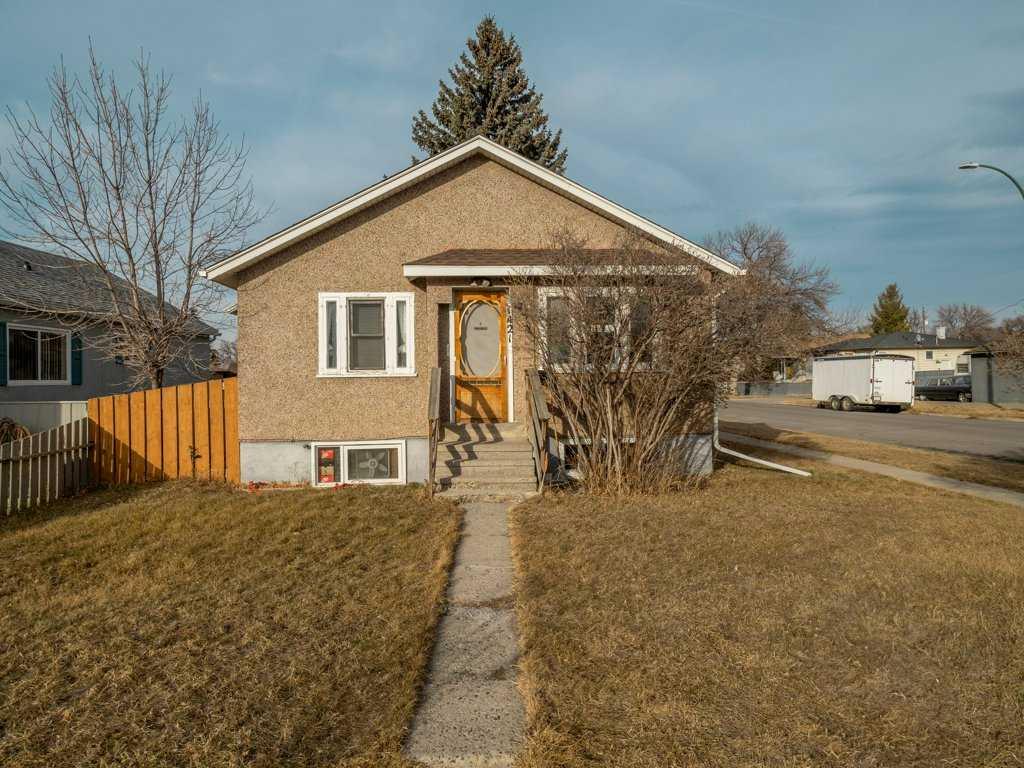 Picture of 1421 1 Avenue N, Lethbridge Real Estate Listing