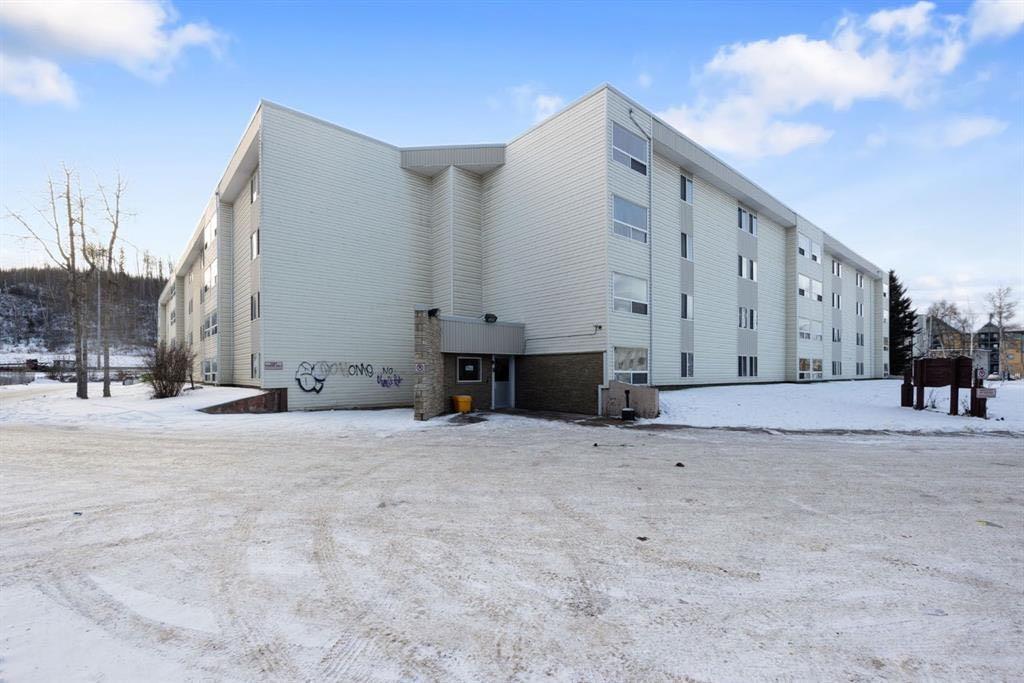 Picture of 303, 111 Charles Avenue , Fort McMurray Real Estate Listing