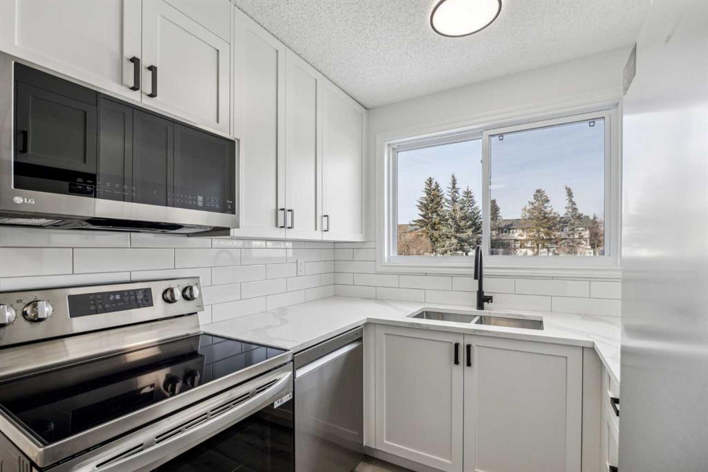 Picture of 48, 740 Bracewood Drive SW, Calgary Real Estate Listing