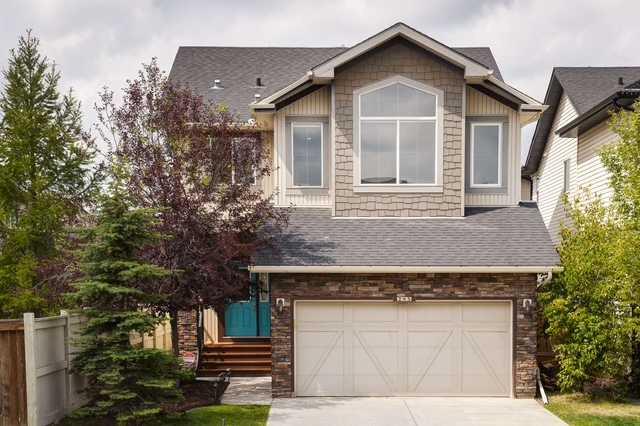 Picture of 245 Kings Heights Drive SE, Airdrie Real Estate Listing