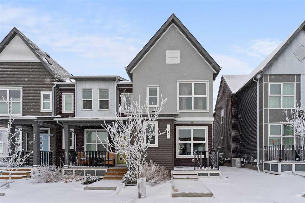 Picture of 32 Carrington Boulevard NW, Calgary Real Estate Listing